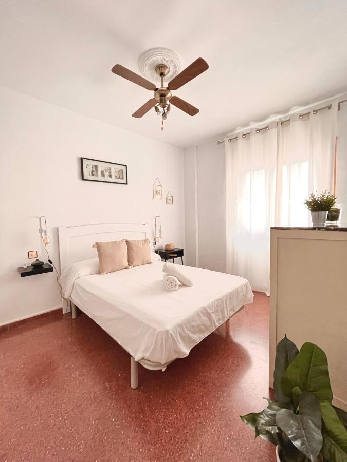 Vera Apartment, Acogedor Y Tranquilo En El Corazon De La Ciudad Antequera Kültér fotó