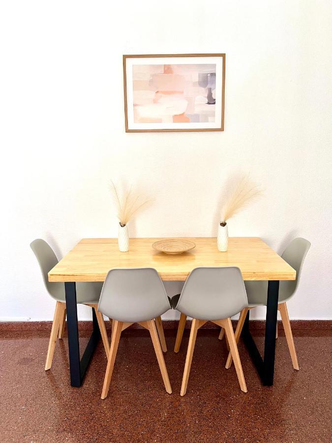 Vera Apartment, Acogedor Y Tranquilo En El Corazon De La Ciudad Antequera Kültér fotó