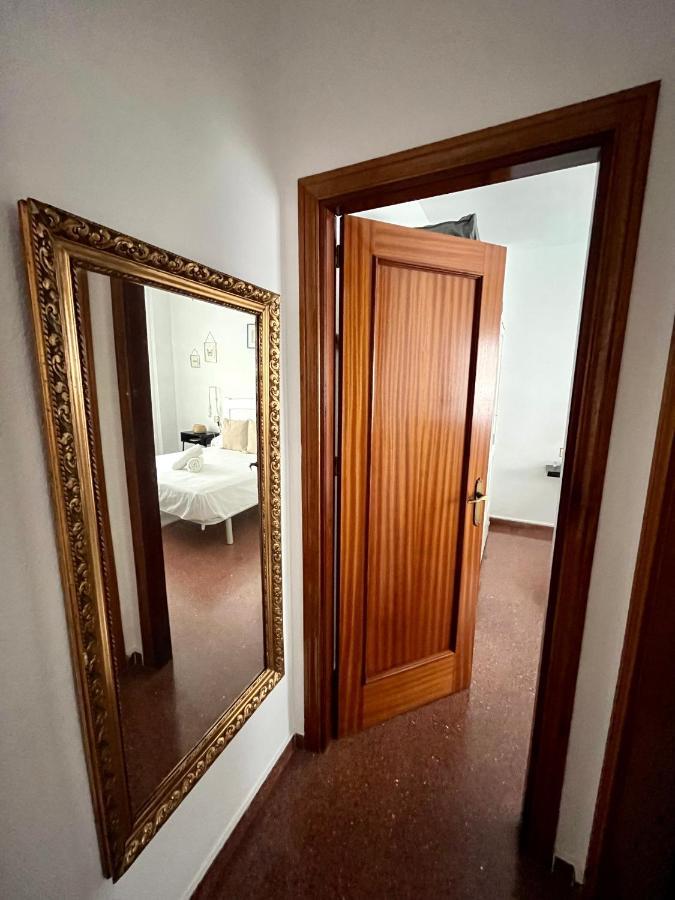 Vera Apartment, Acogedor Y Tranquilo En El Corazon De La Ciudad Antequera Kültér fotó
