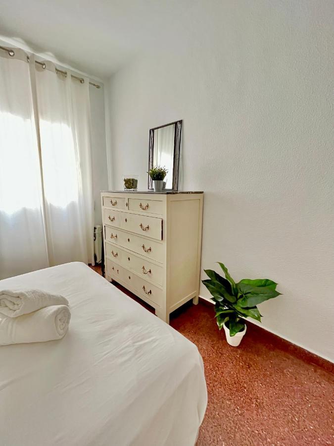 Vera Apartment, Acogedor Y Tranquilo En El Corazon De La Ciudad Antequera Kültér fotó